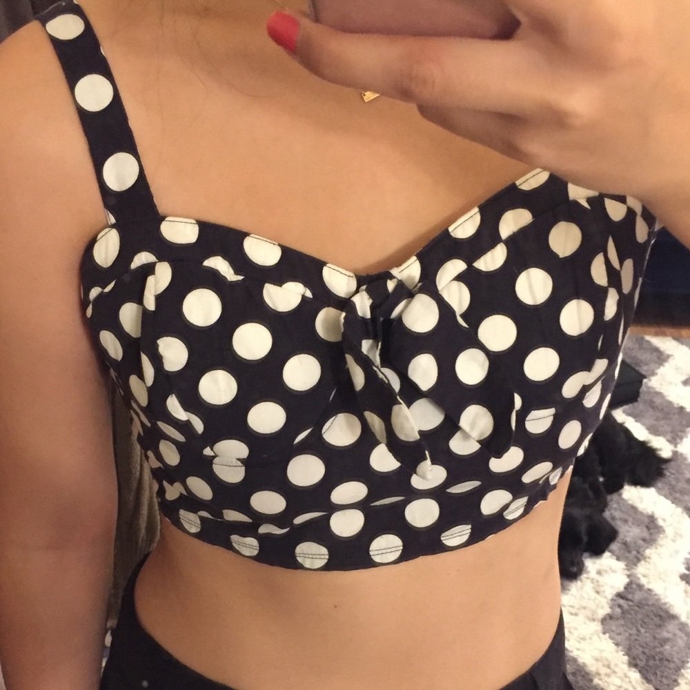 Polka dot dark blue/white crop top